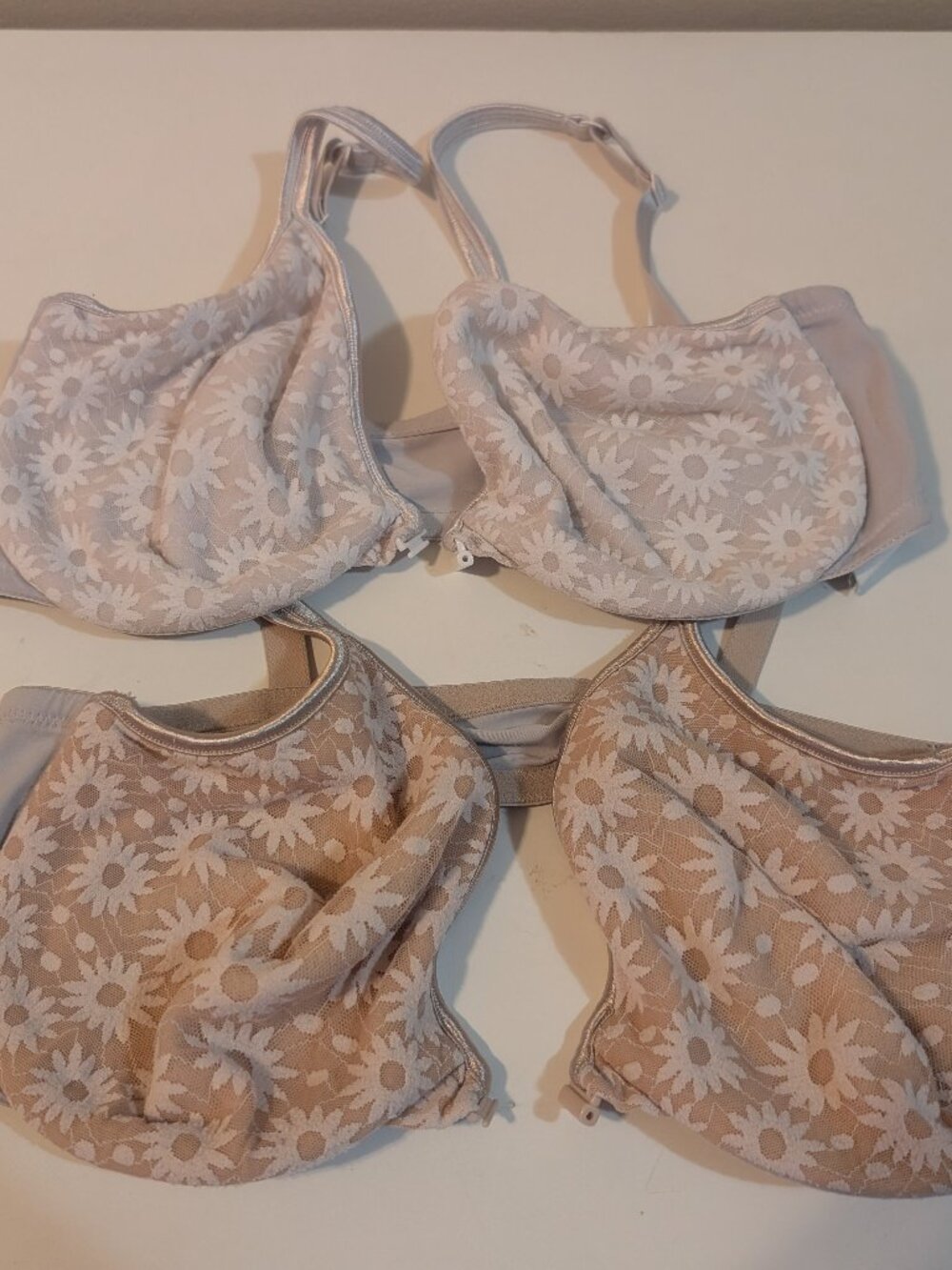 Womens vintage bra, size 36D; qty 2